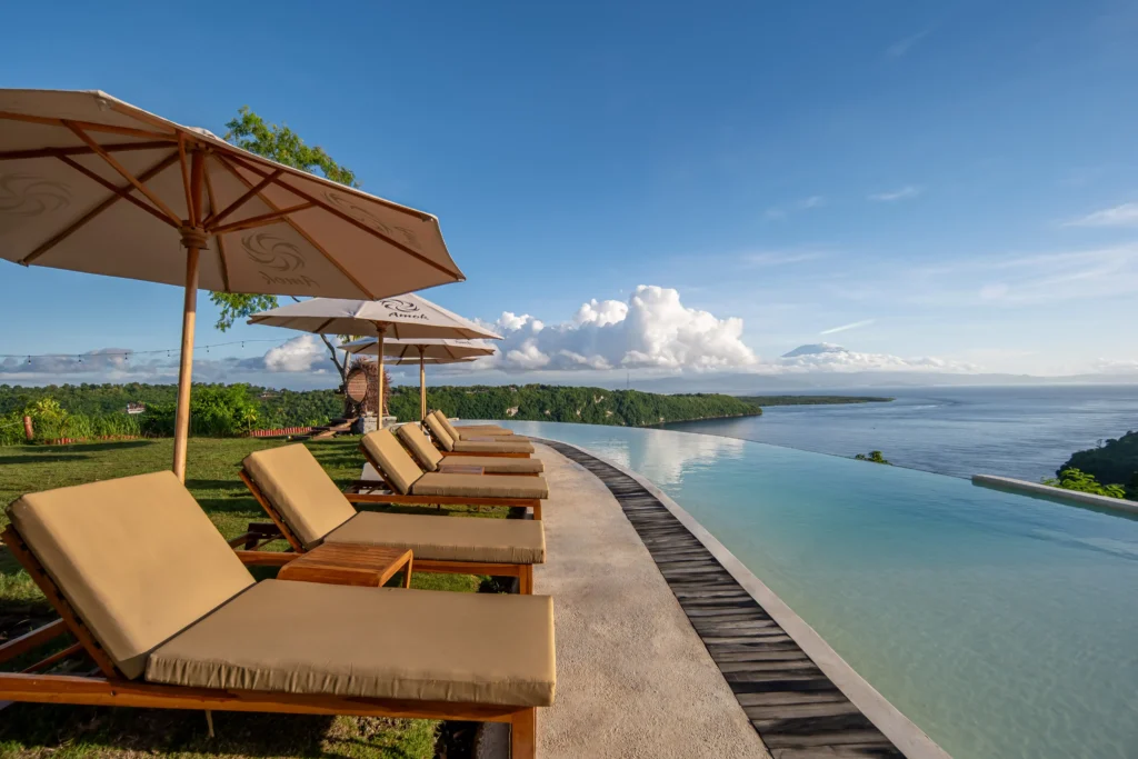 Amok Sunset Experience