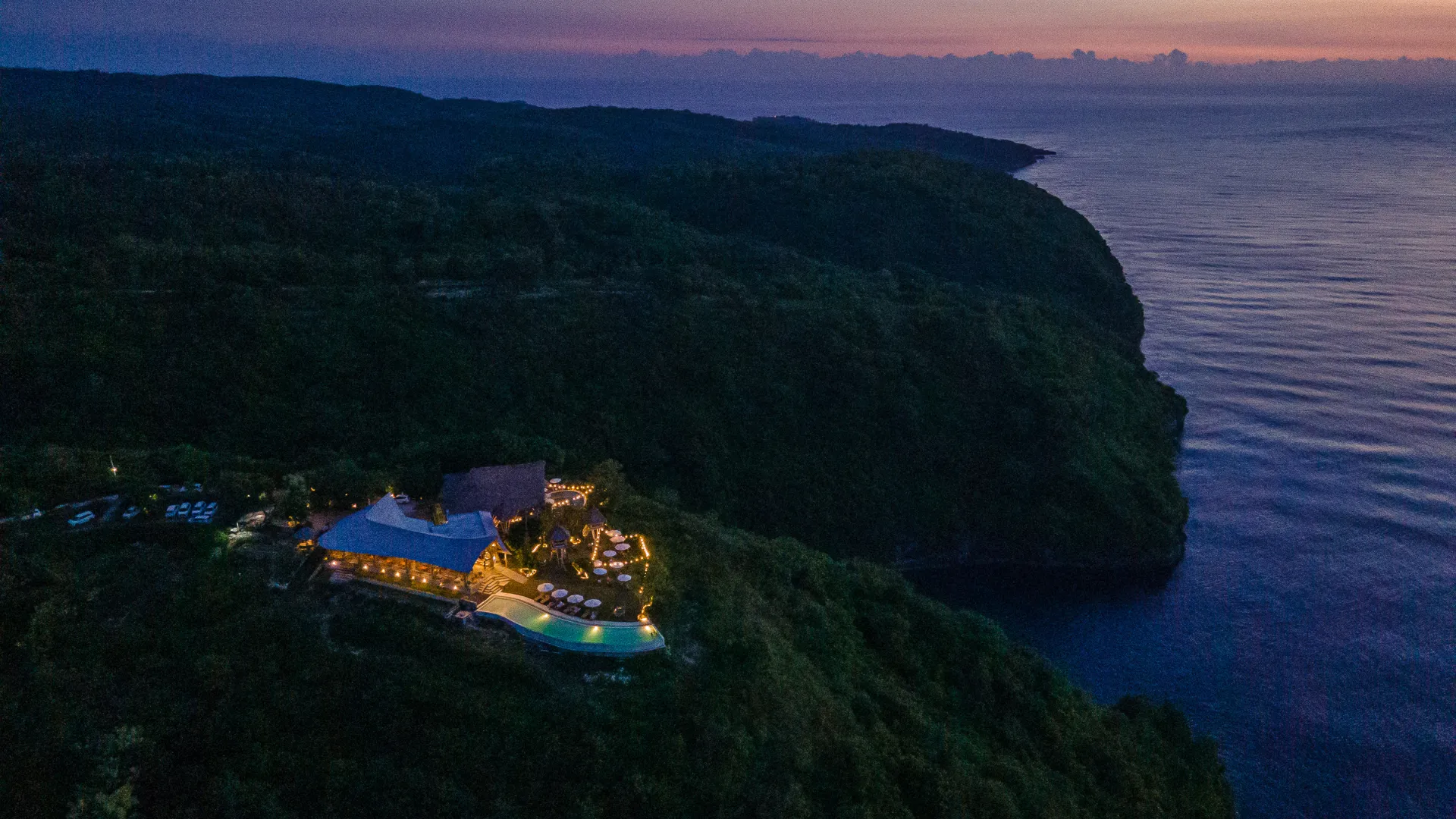 Top 5 Sunset Spots in Nusa Penida (Complete Guide) 1