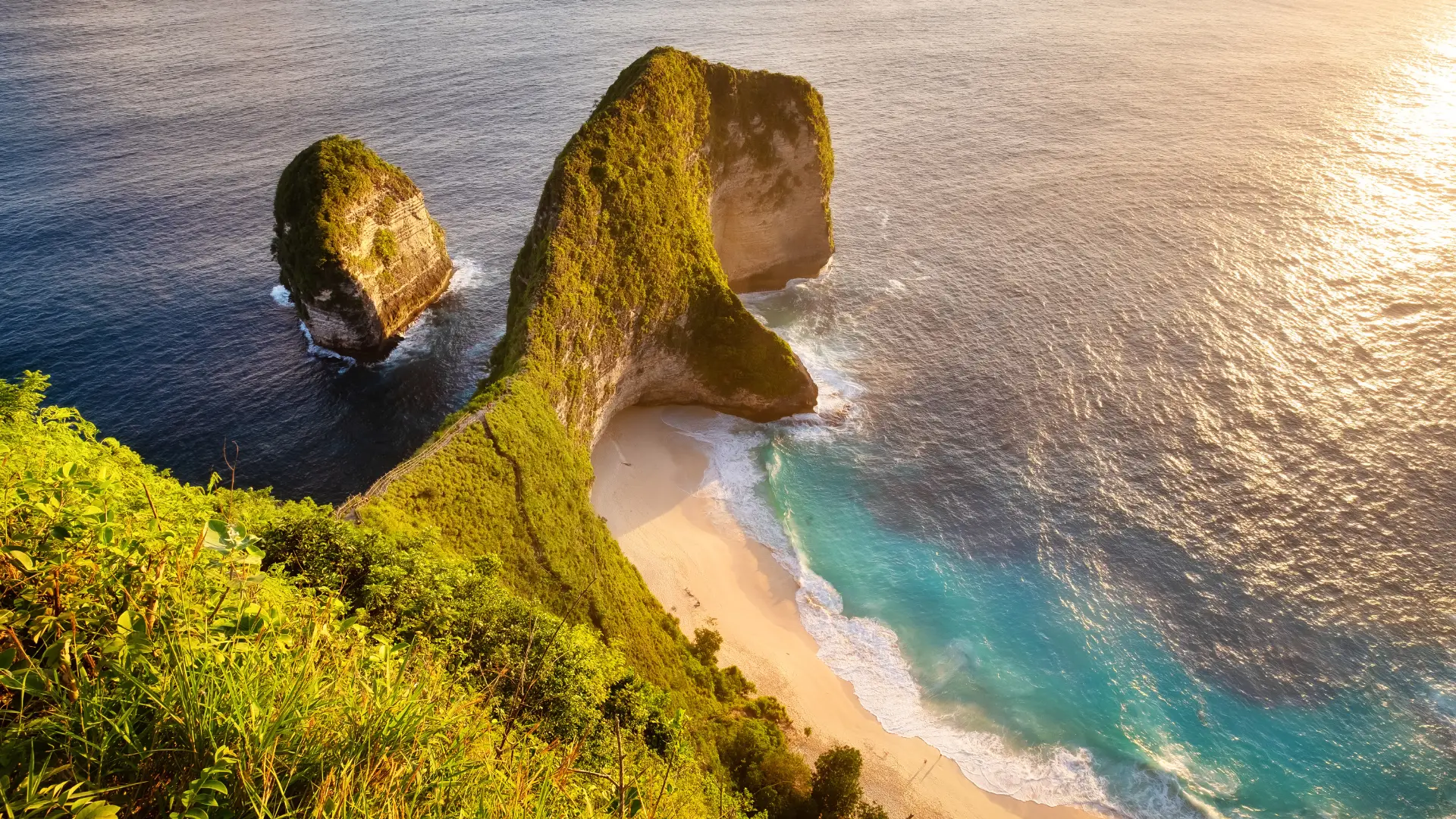 Discover Nusa Penida with Amok Sunset