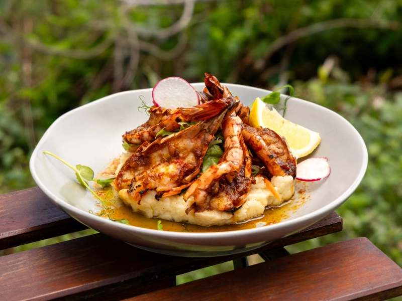 Cliffside Golden Prawn